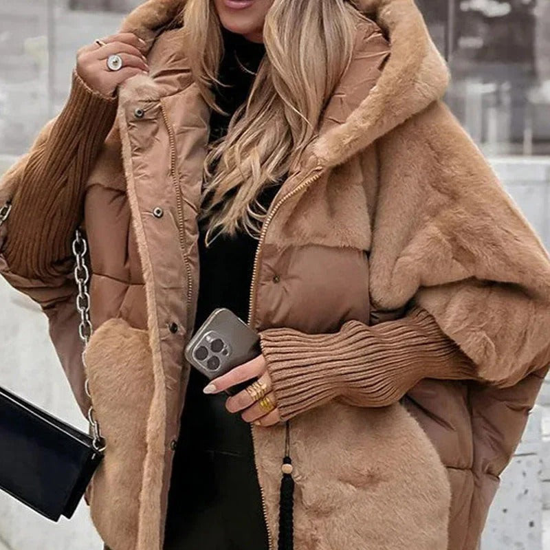 Lucia™ - Stylische Kapuzen-Daunenjacke